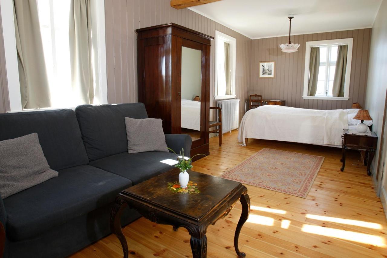 Hotel Flatey Flatey  エクステリア 写真