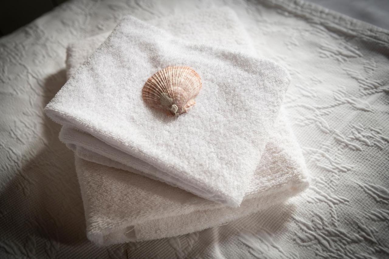 Hotel Flatey Flatey  エクステリア 写真