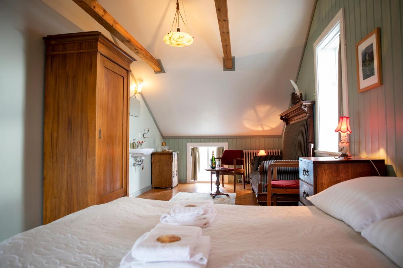 Hotel Flatey Flatey  エクステリア 写真