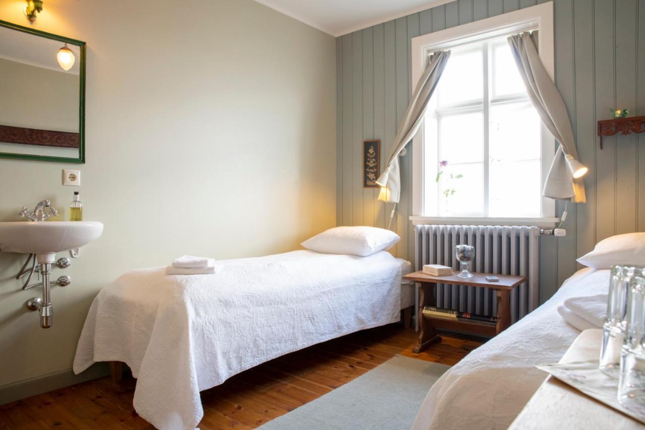 Hotel Flatey Flatey  エクステリア 写真