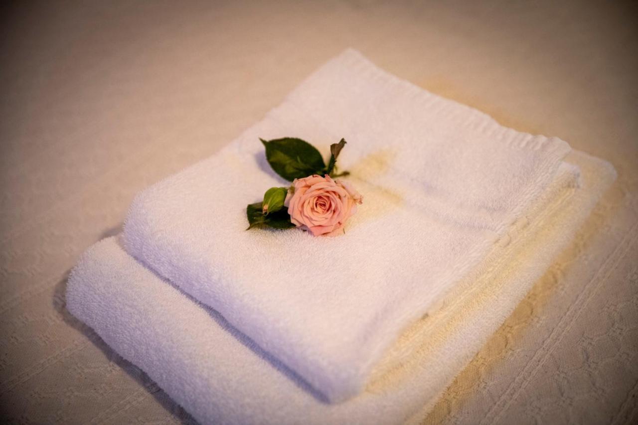 Hotel Flatey Flatey  エクステリア 写真