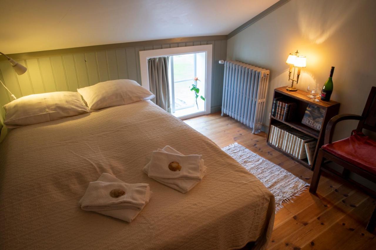 Hotel Flatey Flatey  エクステリア 写真